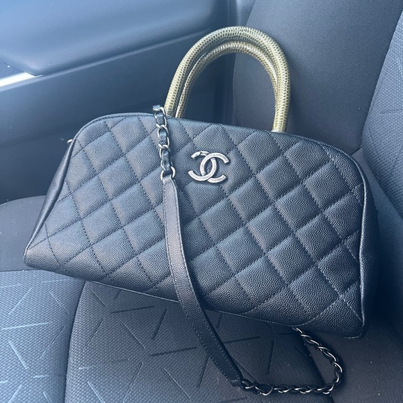 CHANEL Handbags - Chanel Coco Handle Bowling,black caviar quilted lizard-embossed top handle